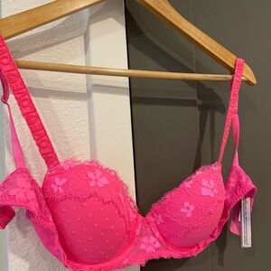 Victoria's Secret Dream Angels Lined Demi Bra